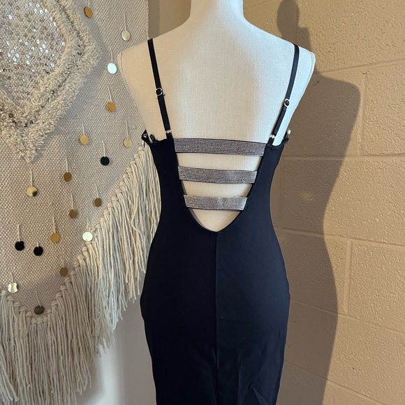 #15 Haute Monde Dress size medium color black beautiful ..Holidays coming up - Picture 3 of 8